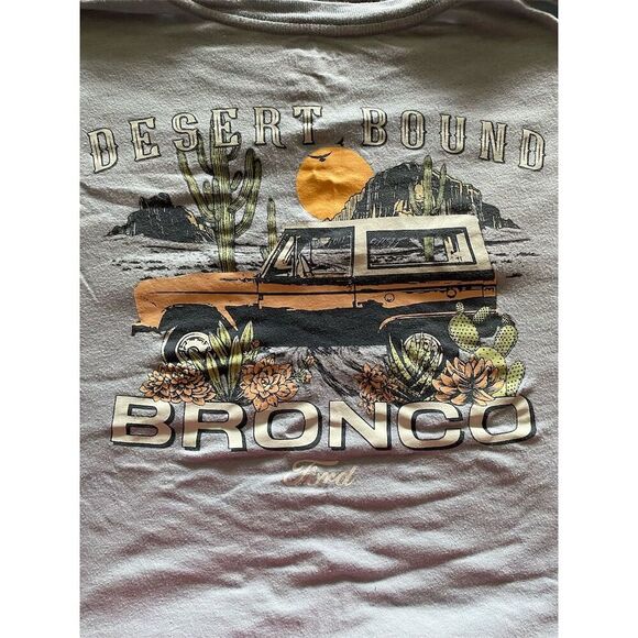 Women's XL Gray Ford Bronco Crop Top T-Shirt Casual Summer - Picture 5 of 5